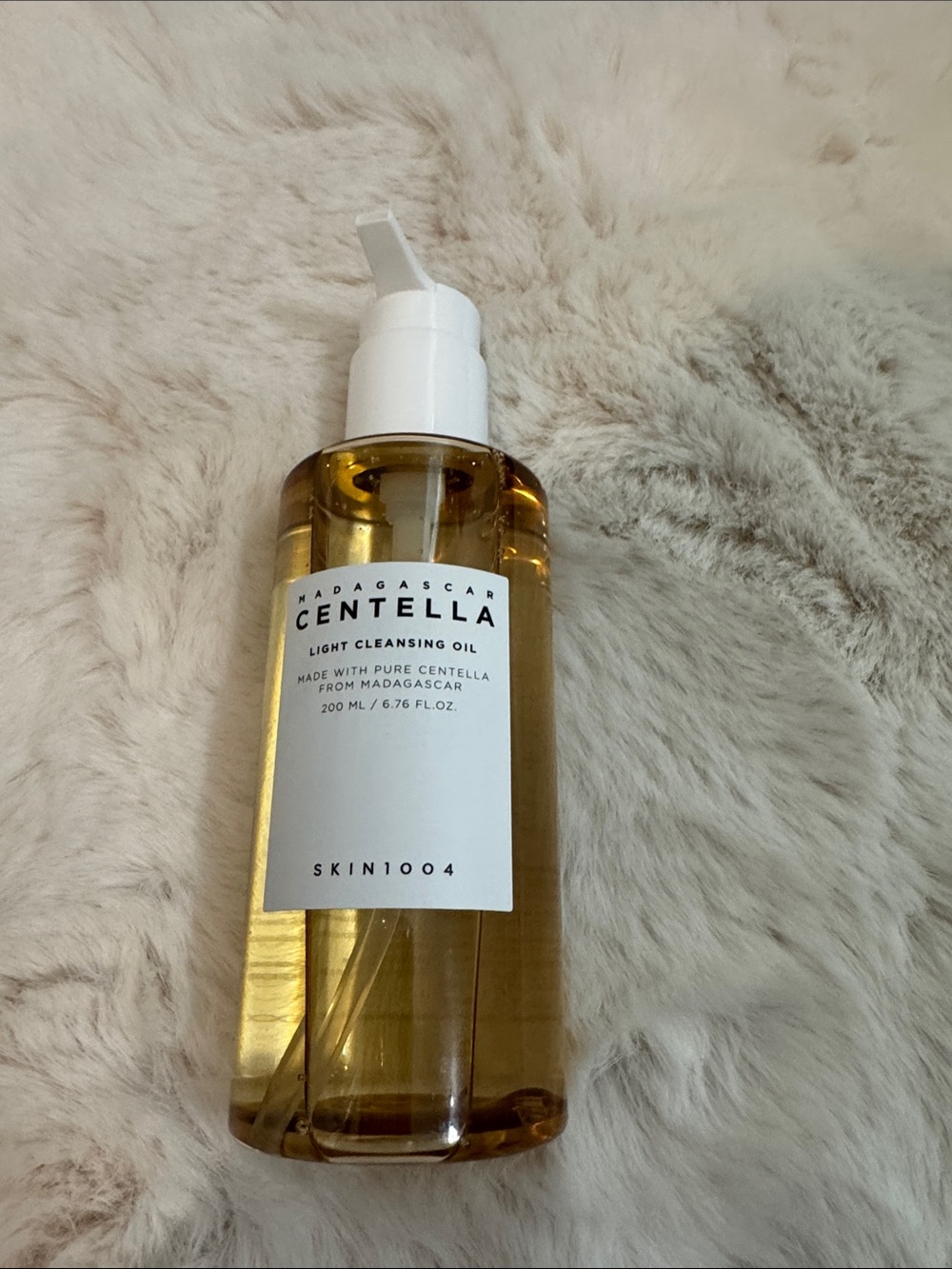 SKIN1004 Madagascar Centella Light Cleansing Oil — Amber